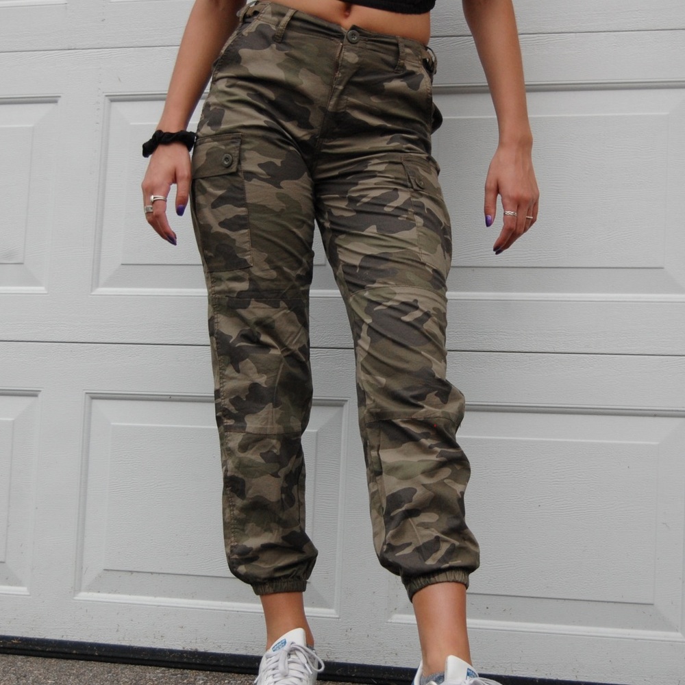 Camo jogger pants